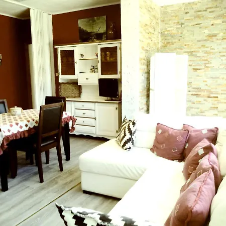 2 Bedrooms At Marina Di Sibari 800 M Away From The Beach With Enclosed Garden Cassano allo Ionio