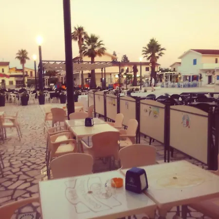 2 Bedrooms At Marina Di Sibari 800 M Away From The Beach With Enclosed Garden