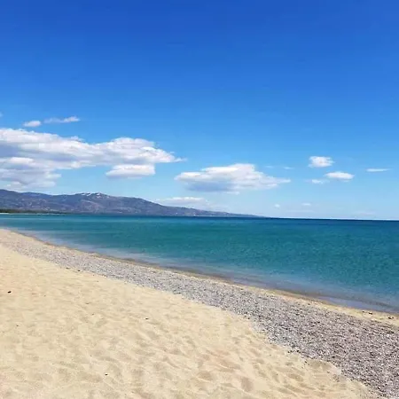 2 Bedrooms At Marina Di Sibari 800 M Away From The Beach With Enclosed Garden *